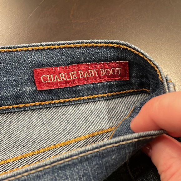 Lucky Jeans Charlie Boot size 4/27 reg Charlie Baby Boot - Picture 3 of 8